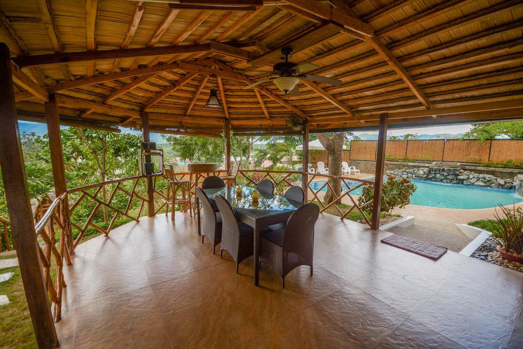 Hilltop Pool And Villa Puerto Princesa Eksteriør bilde